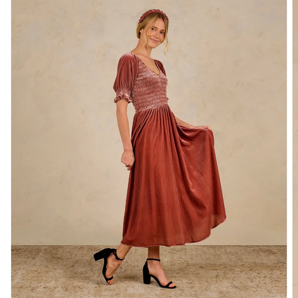 Noralee adele dress velvet smocked dress maxi - Picture 2 of 7